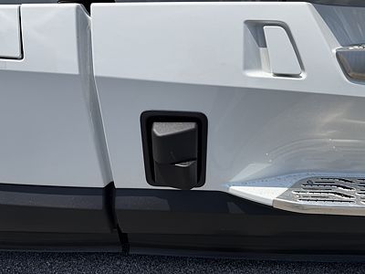 2027 Volvo VNL64T860