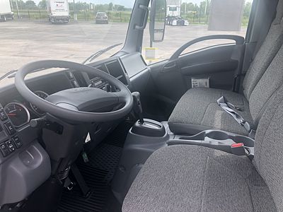 2024 Isuzu NPR HD
