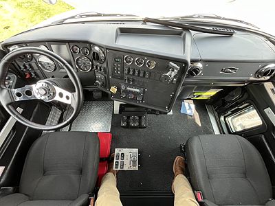 2024 Autocar DC64