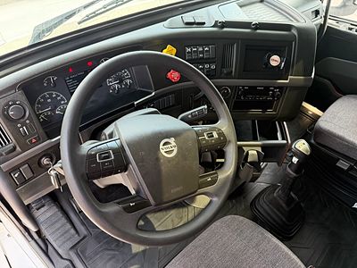 2019 Volvo VNL64T860