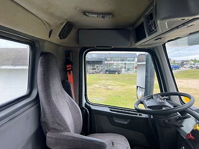 2019 Volvo VNL