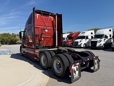 2024 Volvo VNL64T860