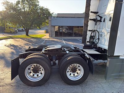 2024 Freightliner CASCADIA 126