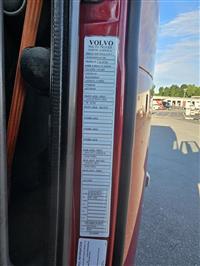 2022 Volvo VNL64T860