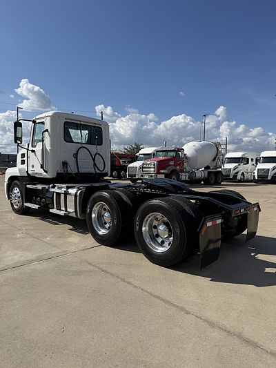 2020 Mack ANTHEM 64T