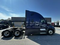 2020 Freightliner CASCADIA 126