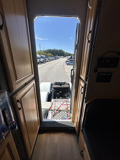 2016 Volvo VNL
