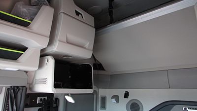 2026 Volvo VNL64T660