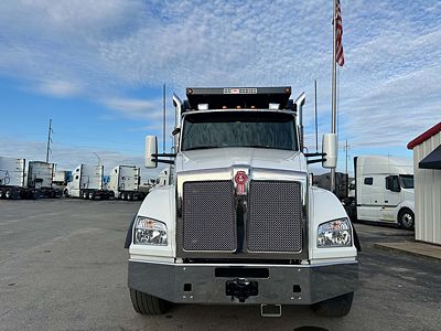 2026 Kenworth T880