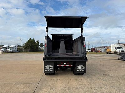 2027 Volvo VHD64B300