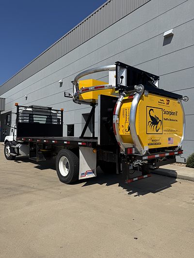 2024 Mack MD642