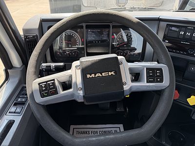 2020 Mack ANTHEM 64T