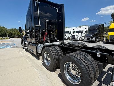 2022 Kenworth T680