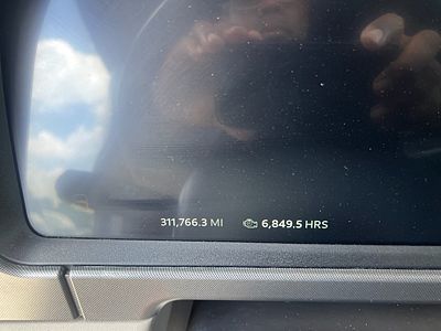 2024 Peterbilt 579