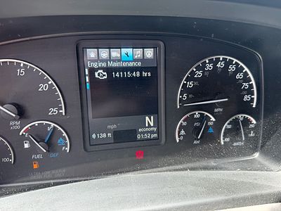 2019 Freightliner CASCADIA 126
