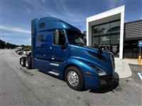 2020 Volvo VNL64T760