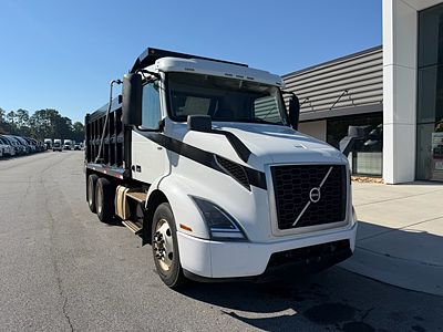 2019 Volvo VNR