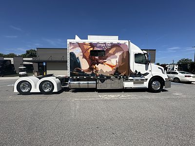 2016 Volvo VNL