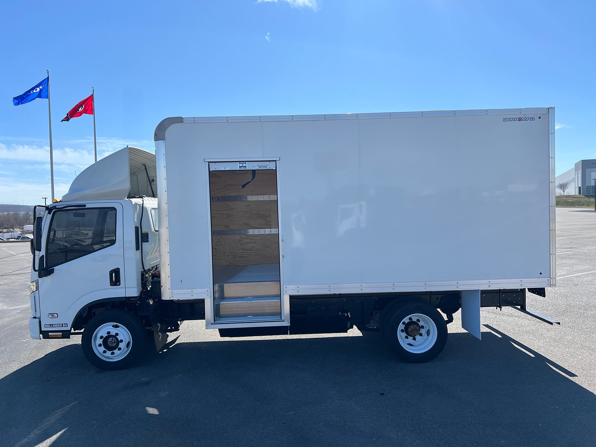 2025 BOLLINGER B4