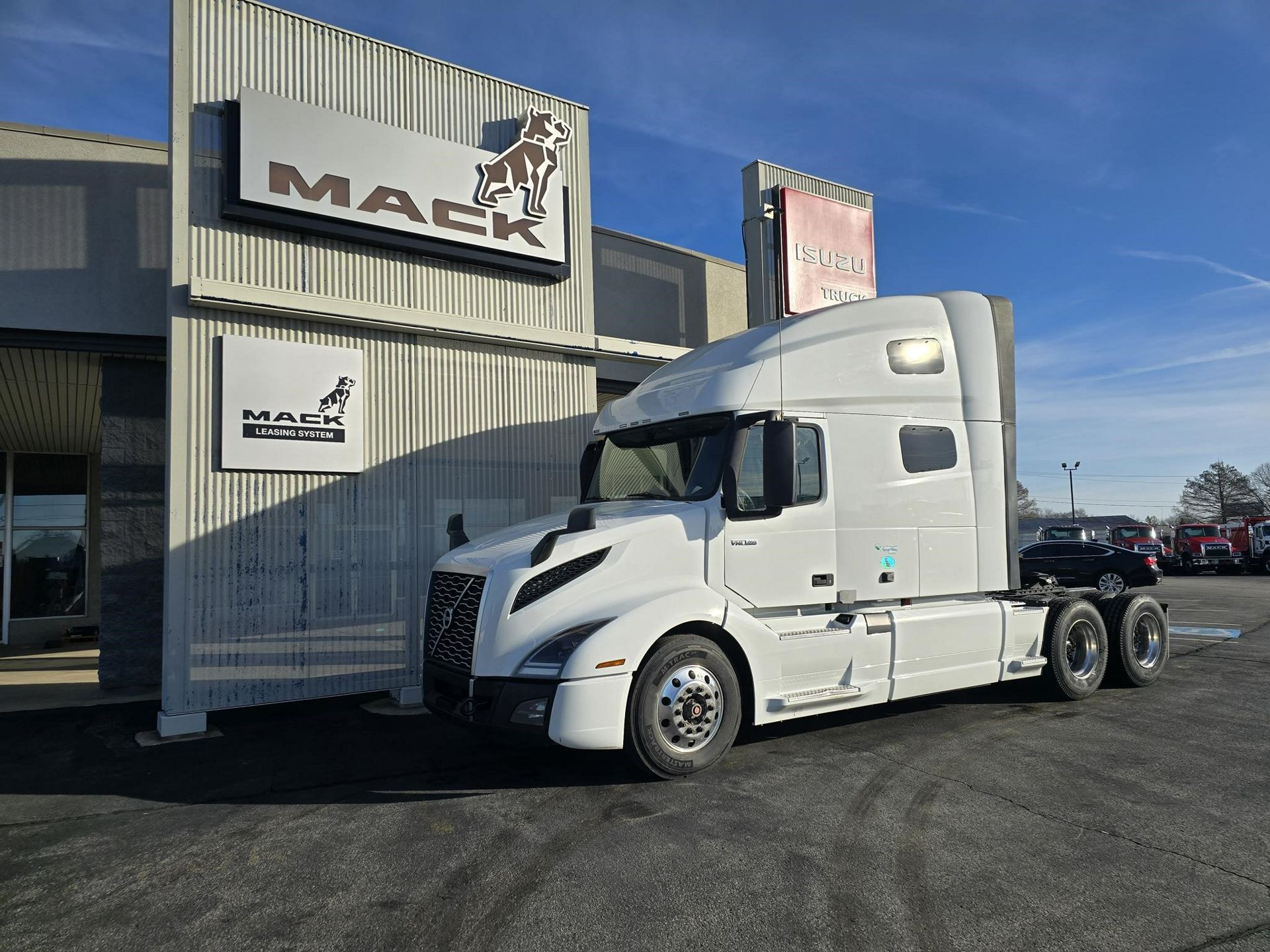 2020 Volvo VNL64T760