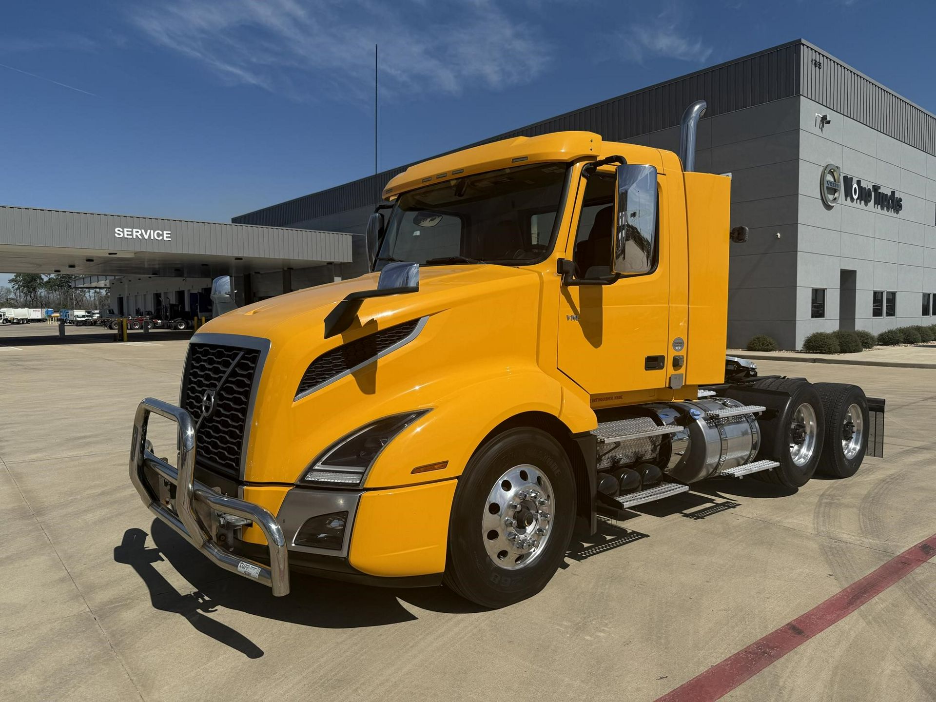 2021 Volvo VNL62T300