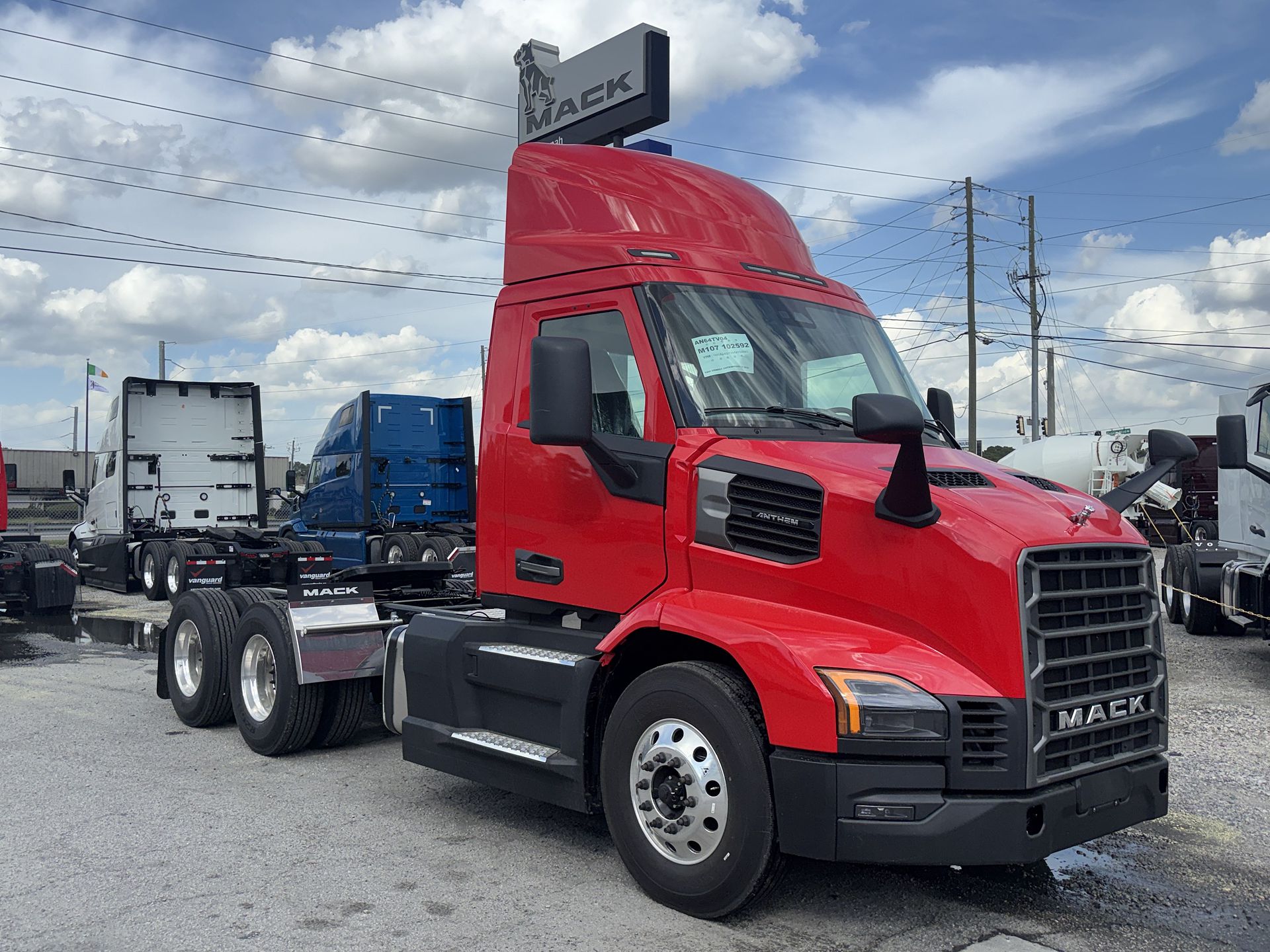 2027 Mack ANTHEM GEN2 64T