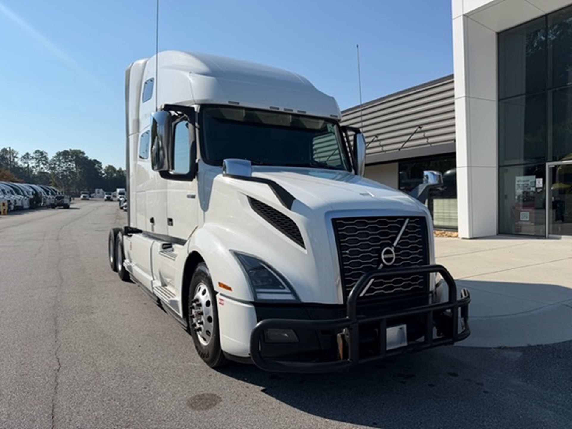 2020 Volvo VNL64T760