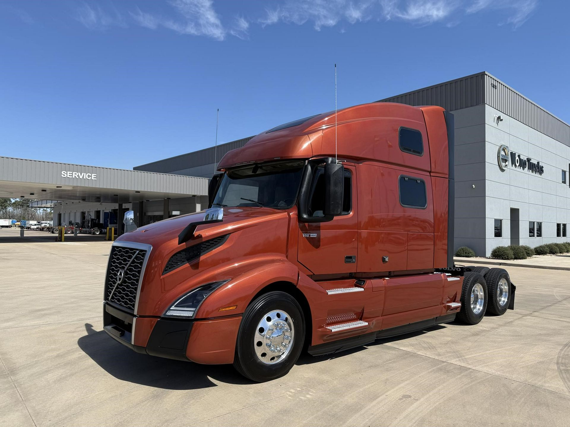 2023 Volvo VNL64T860