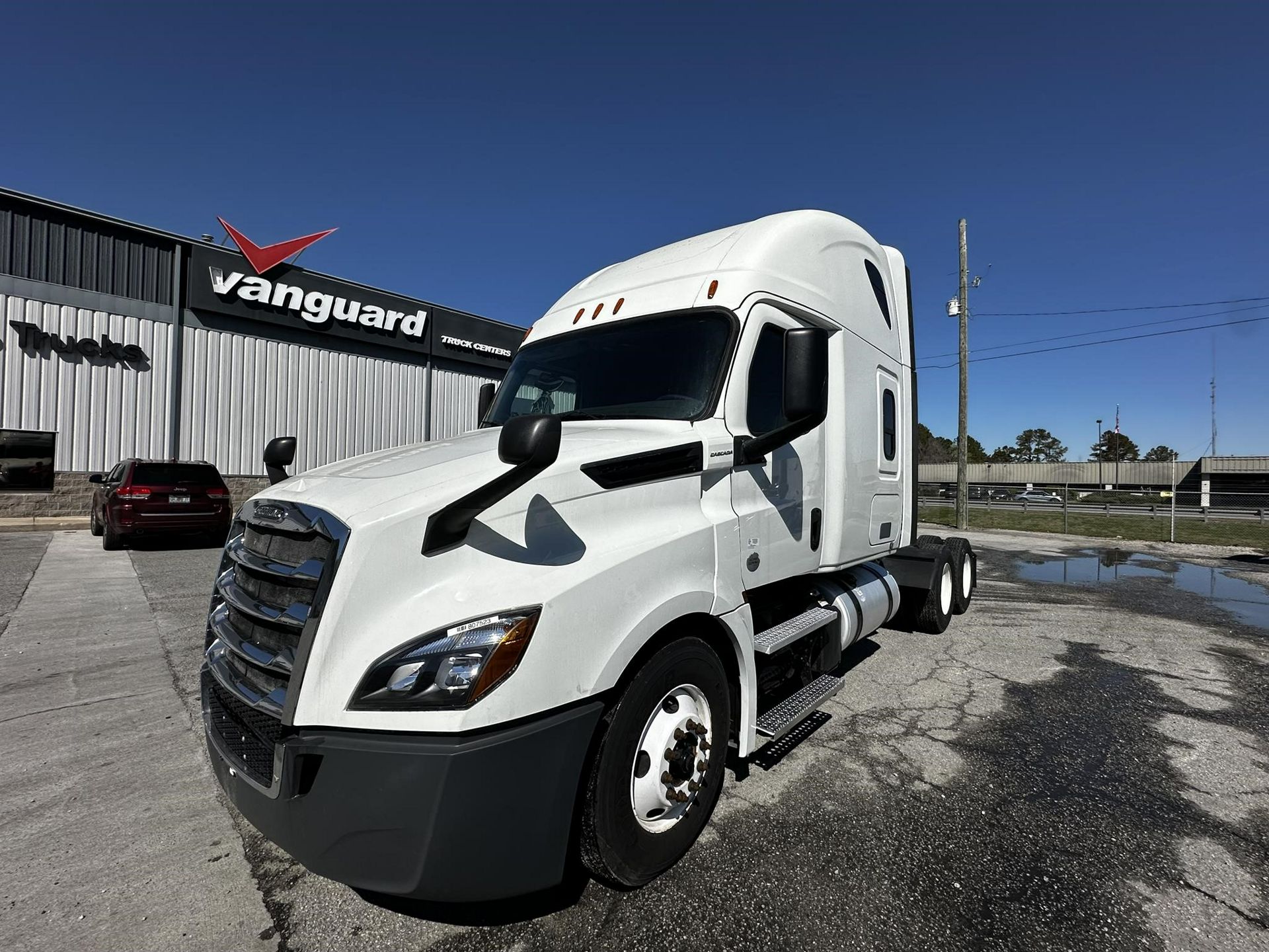 2019 Freightliner CASCADIA 126