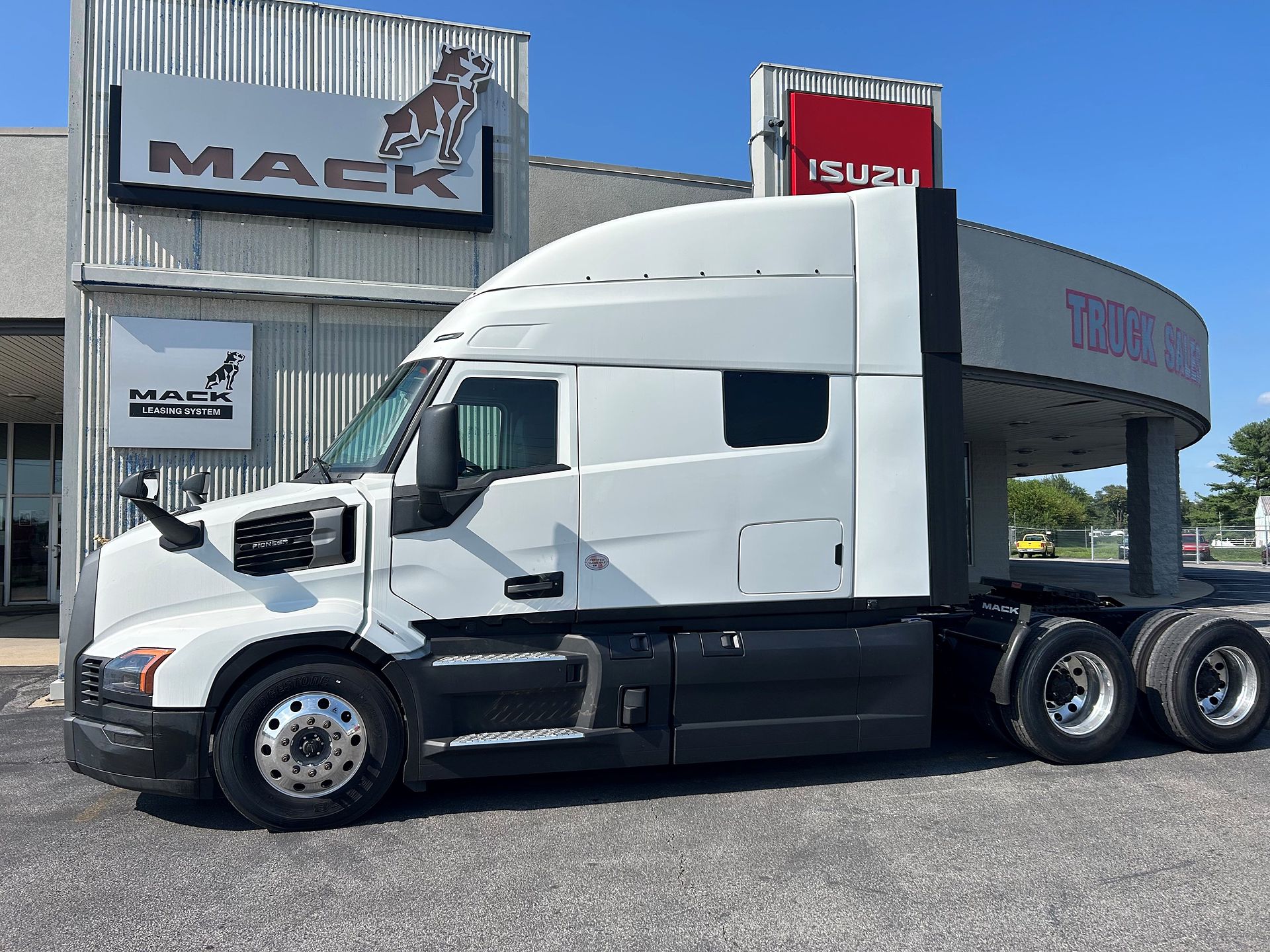 2026 Mack PIONEER 64T MOD