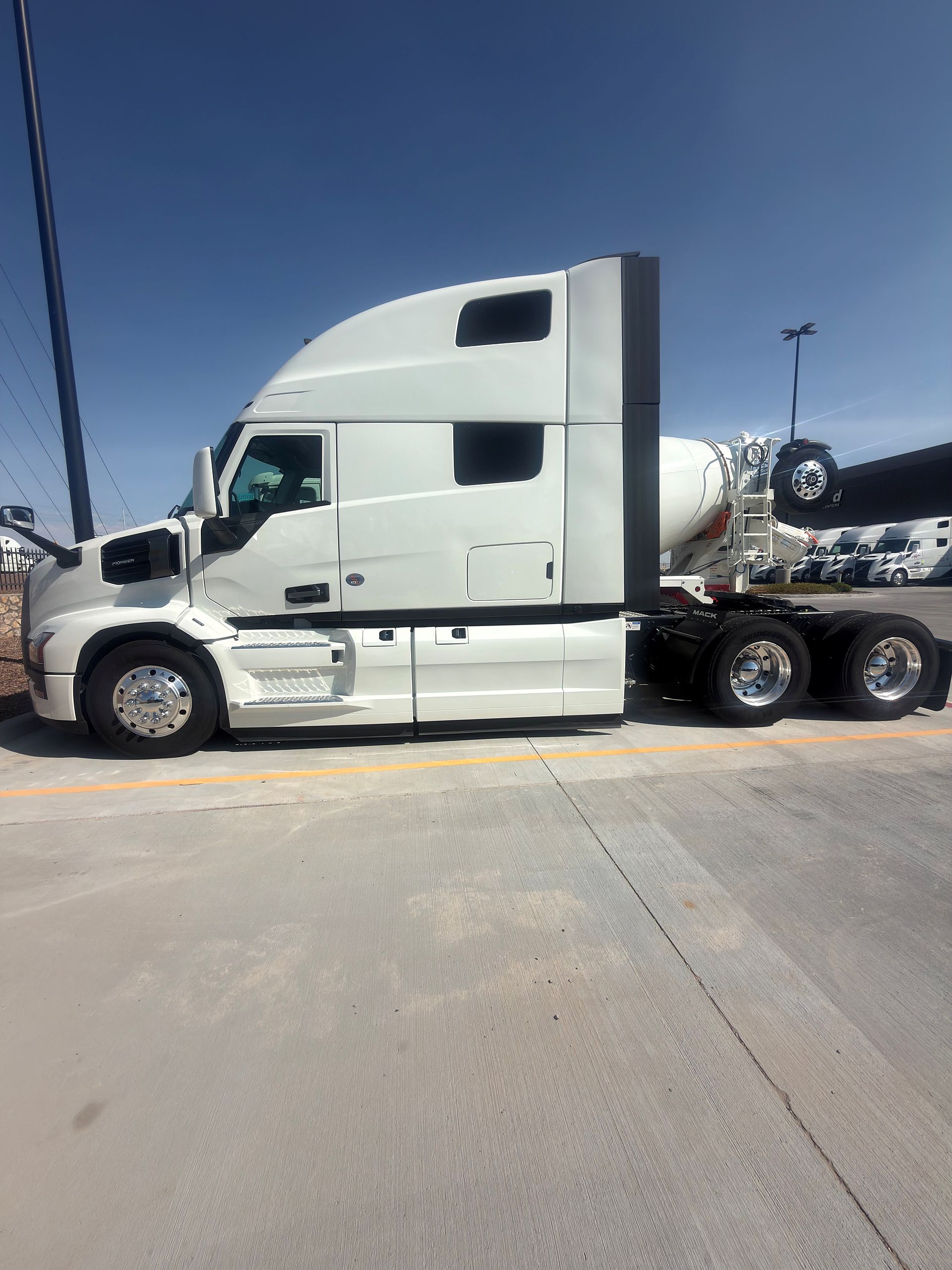 2026 Mack PIONEER 64T MOD