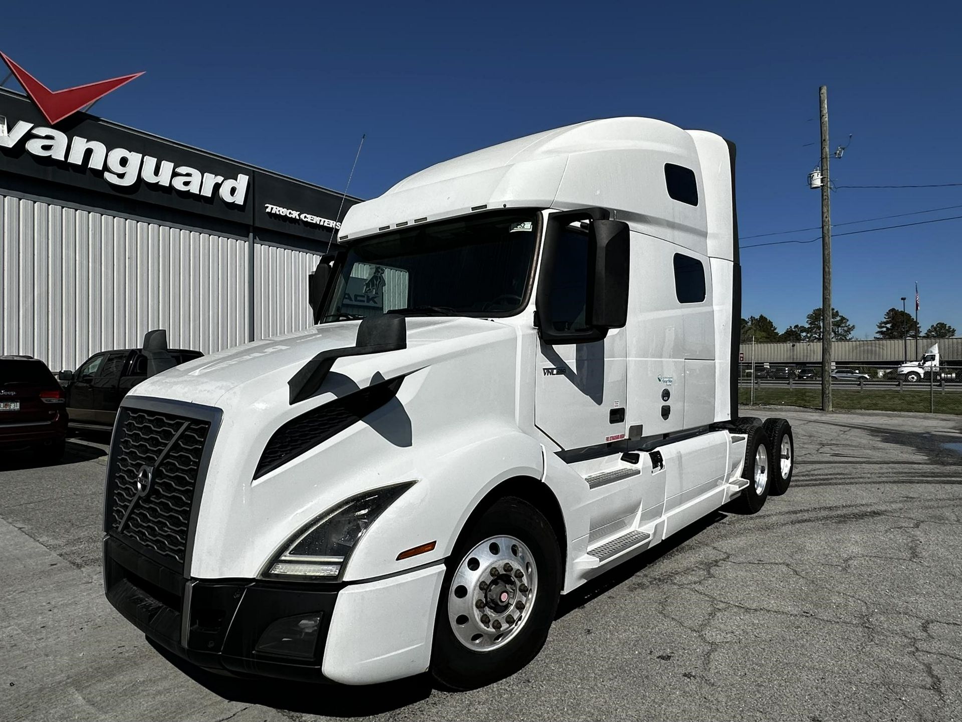 2019 Volvo VNL64T760