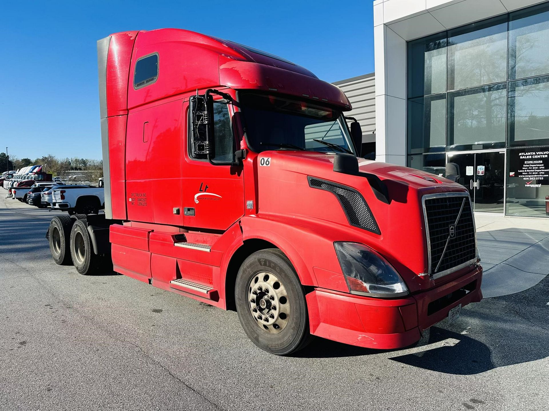 2015 Volvo VNL64T670
