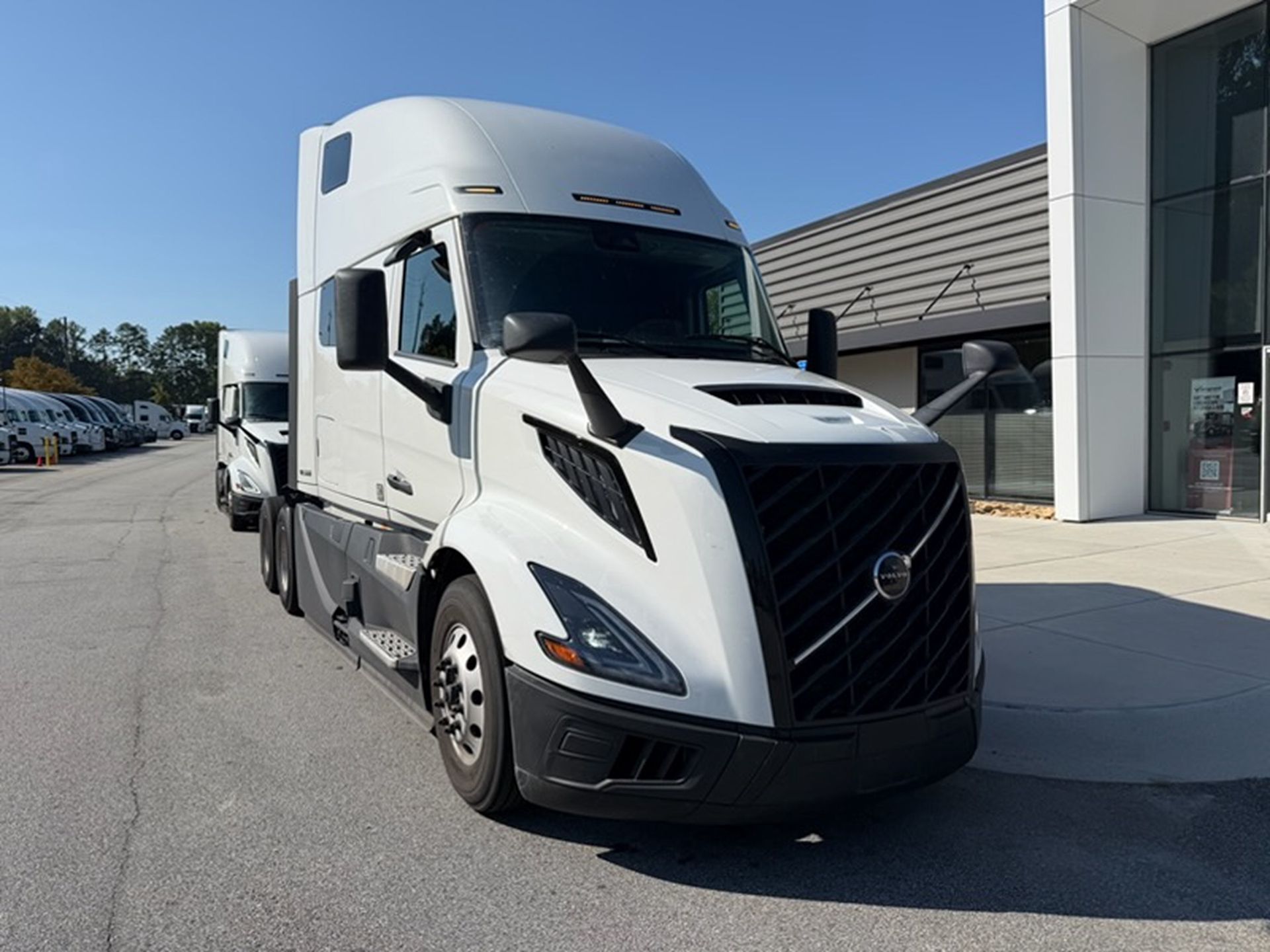 2026 Volvo VNL64T860