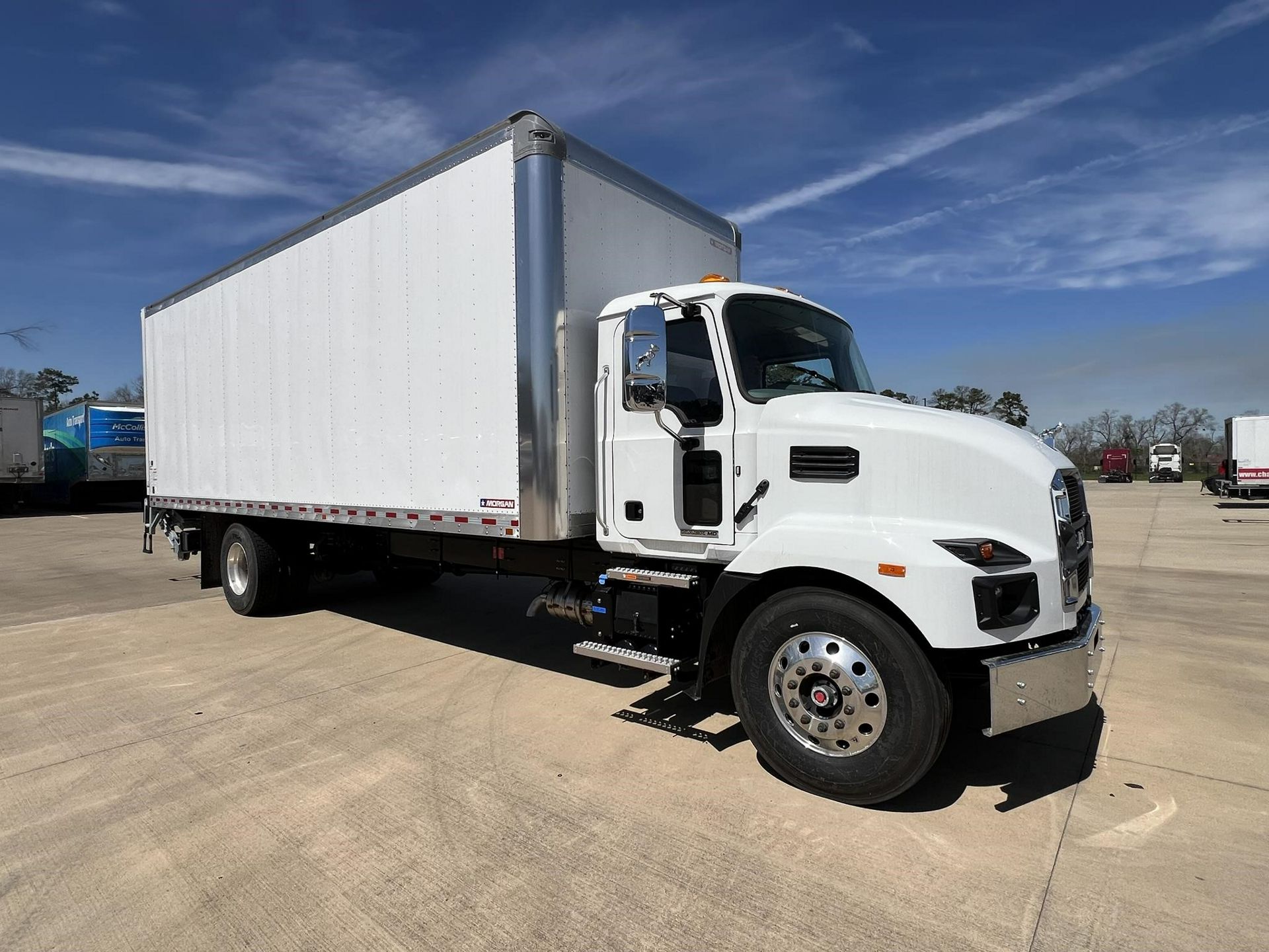 2025 Mack MD6