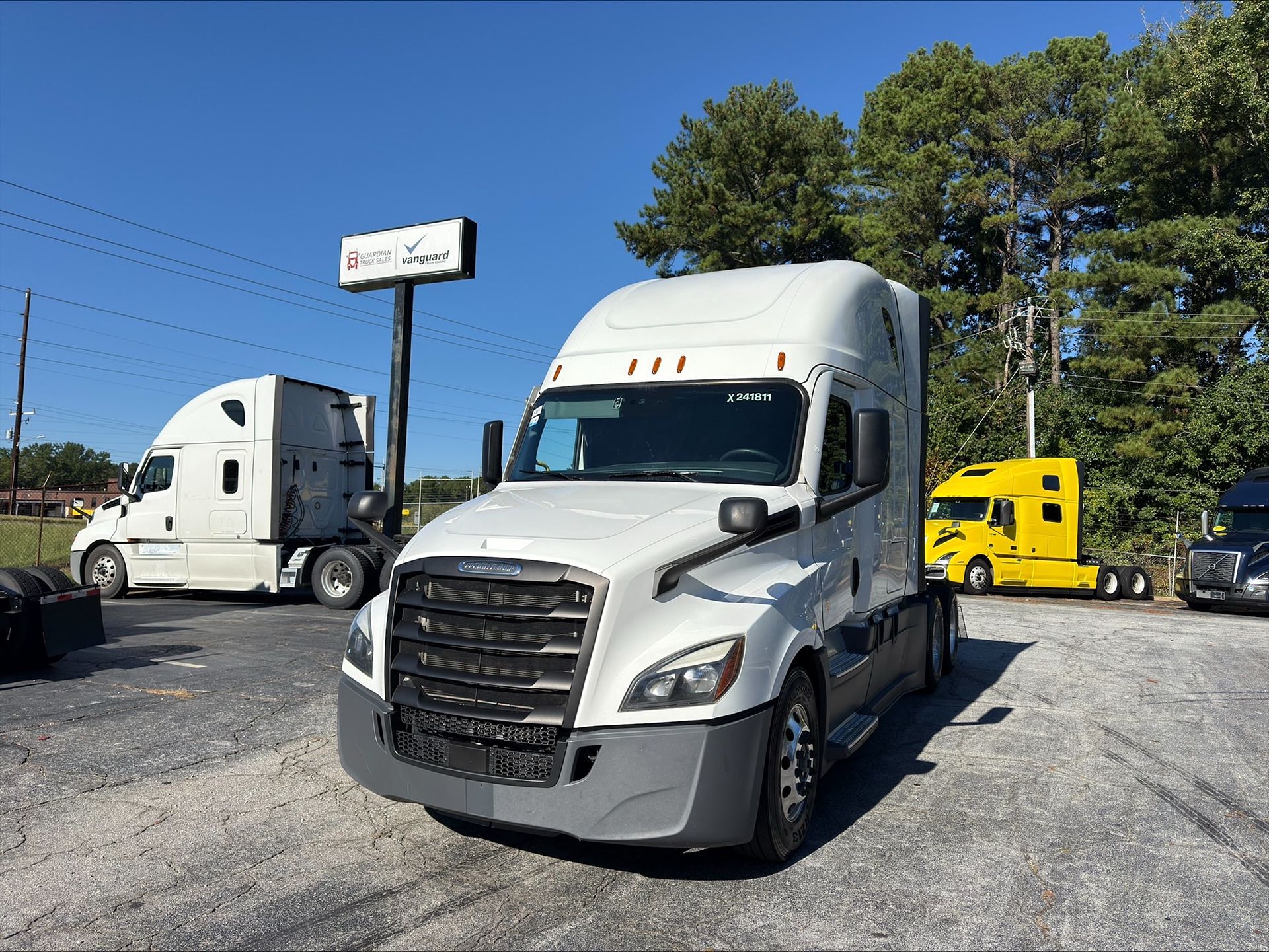2024 Freightliner CASCADIA 126