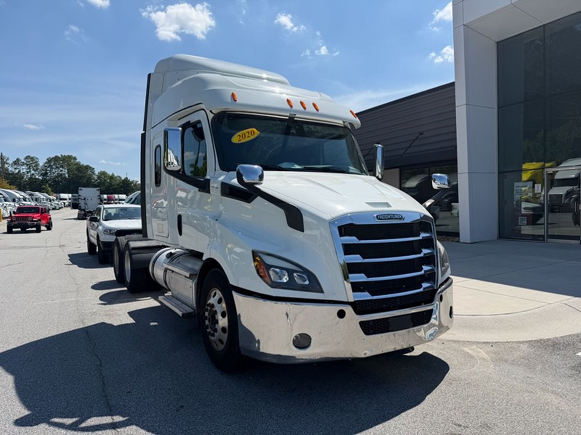 2020 Freightliner CASCADIA 126
