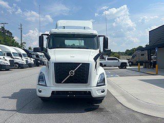 2026 Volvo VNR64T300