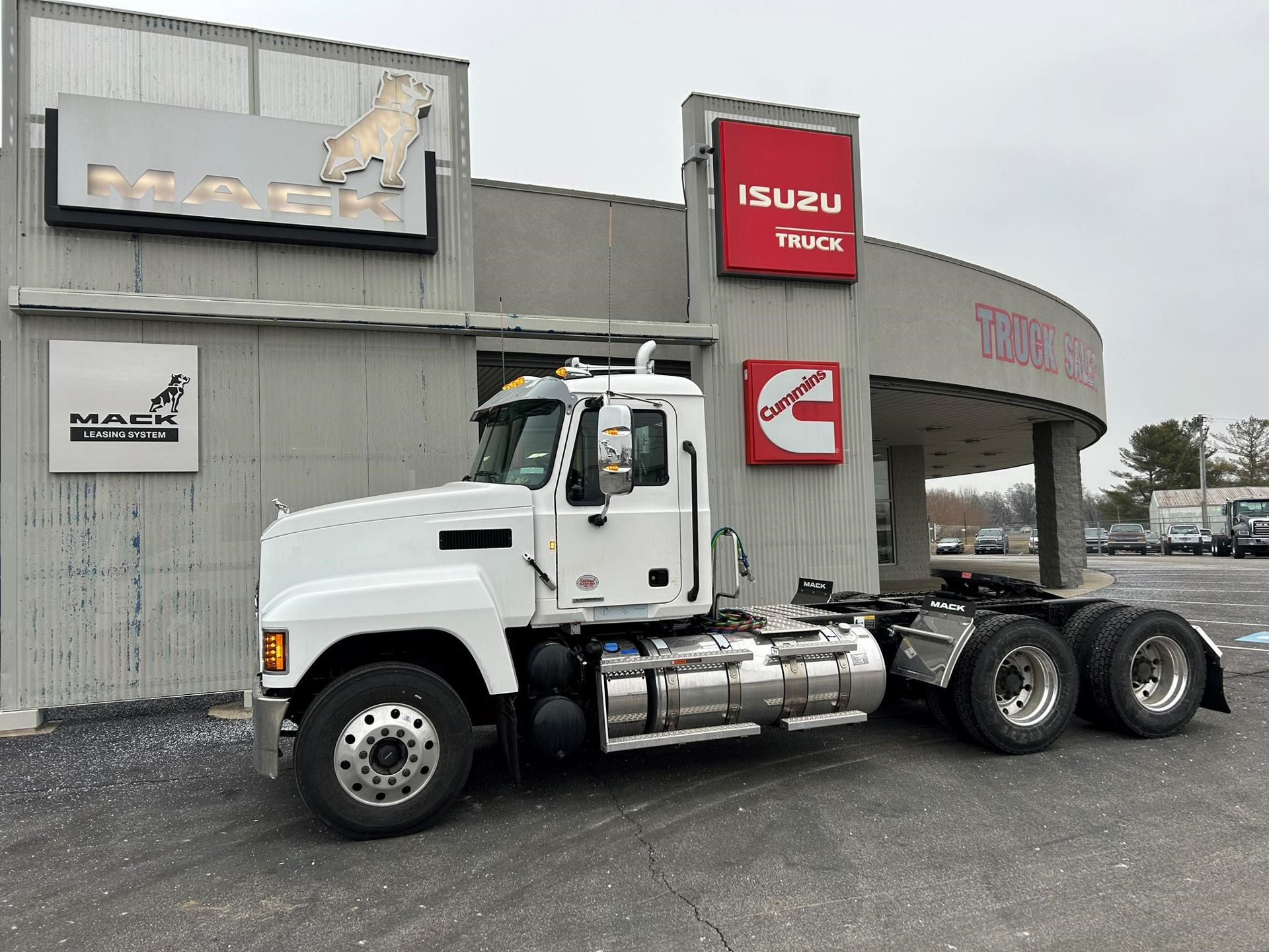 2026 Mack PINNACLE 64T