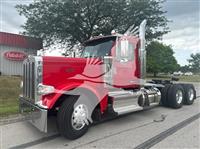 2025 Peterbilt 589