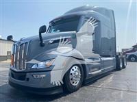 2024 Peterbilt 579