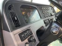 2022 Peterbilt 389
