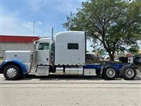 2022 Peterbilt 389
