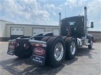 2025 Peterbilt 567