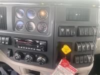2025 Peterbilt 579