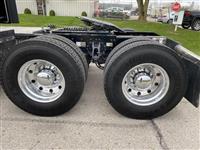 2025 Peterbilt 589
