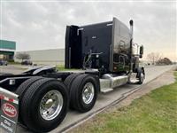 2025 Peterbilt 589