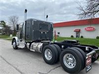 2025 Peterbilt 589