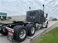 2025 Peterbilt 589