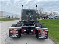 2025 Peterbilt 589